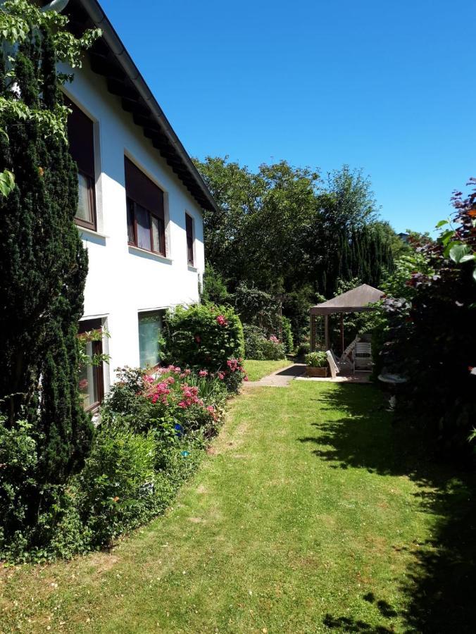 Ferienwohnung Grüne Oase und trotzdem zentral Hamelin Exterior foto